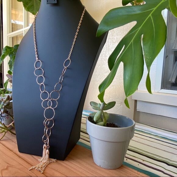 bebe Statement Necklace  - Picture 4 of 7